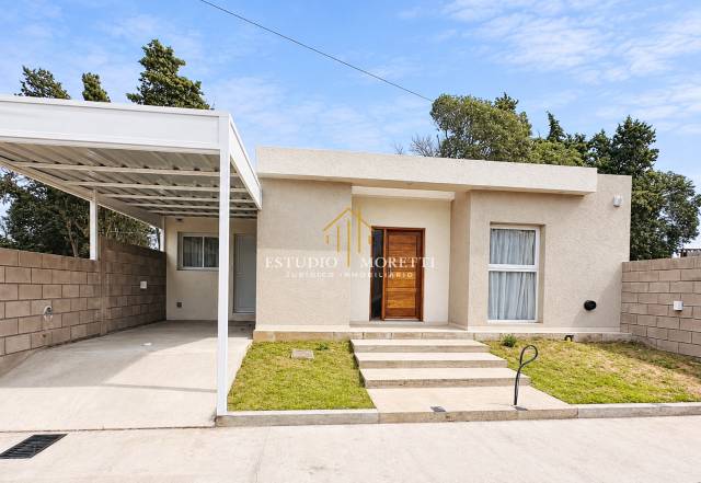 CASA A ESTRENAR EN BANDA NORTE