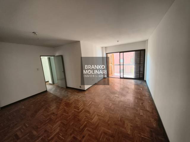 Departamento en alquiler en Rivadavia 530, Capital