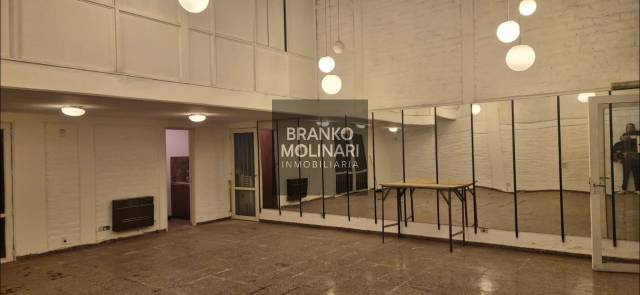Local Comercial en alquiler en Santa Fe y Videla Castillo, Capital